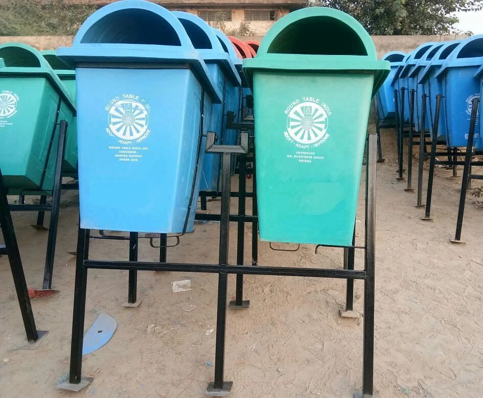 100 Liter Twin Plastic Dustbin With Stand