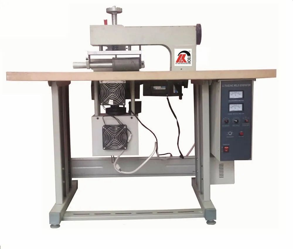 15 To 18 Meter Per Minute Ultrasonic Lace Cutting Machine-300mm, Capacity: 15 To 20 Meter Per Minute