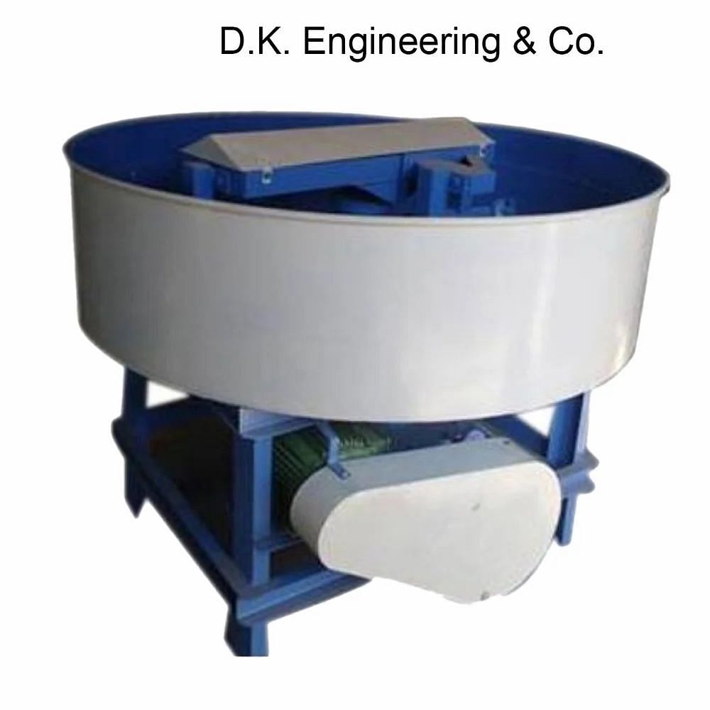 2 HP Pan Concrete Mixer Machine, Capacity: 90 Kg