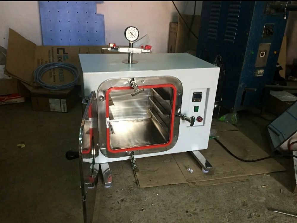 2 kw 100-200 deg. Celsius Rectangular Vacuum Oven, For Laboratory Use, Capacity: 60 Ltrs