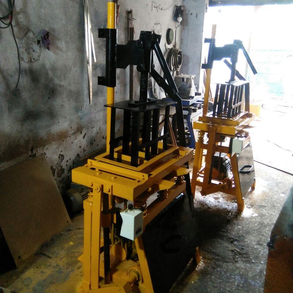 Manual Vibration Cement Brick Making Machine