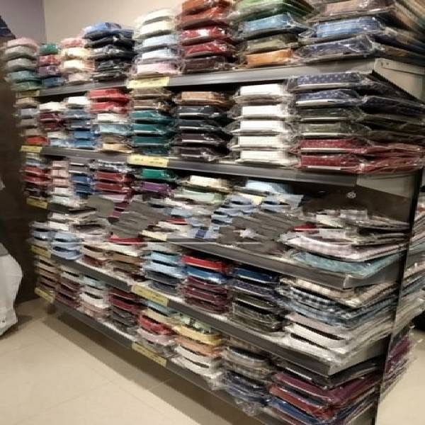 Shirts Display Racks for Garments