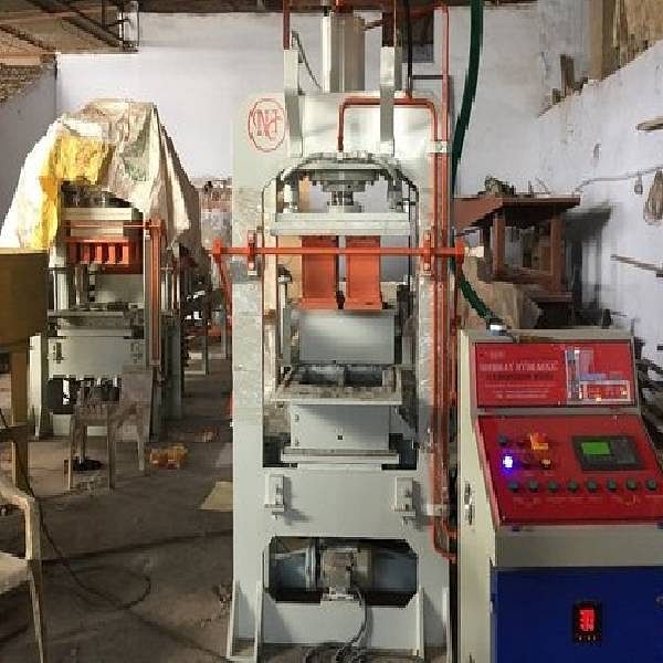 Solid Concrete Block Making Machine