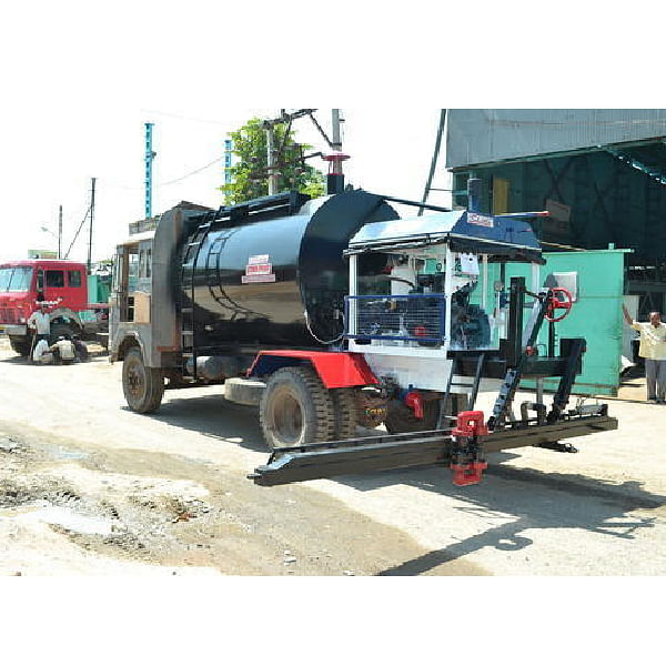 Truck Mounted Bitumen Sprayer