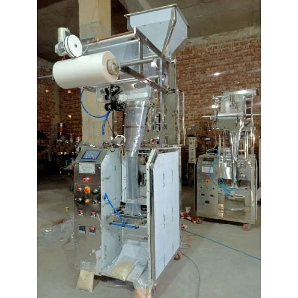 Granule Pouch Packing Machine