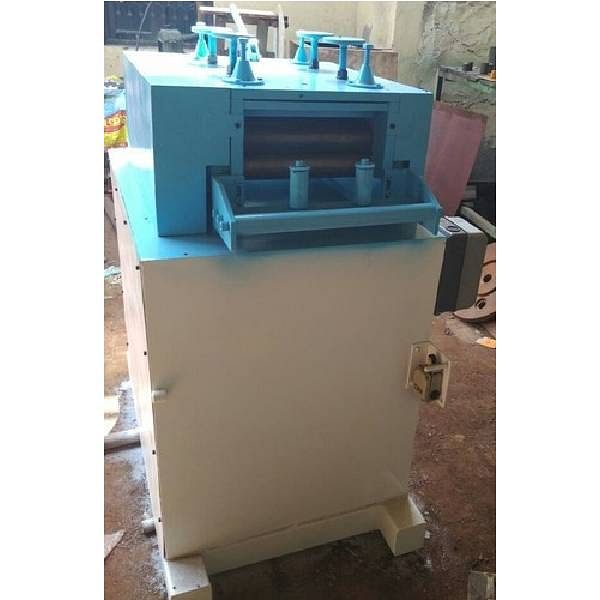 Coil Straightening Machine