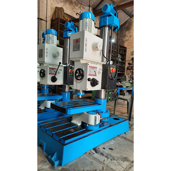 All Geard Auto Feed Pillar Drilling Machine 50 mm