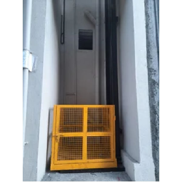 Hydraulic Goods Lift