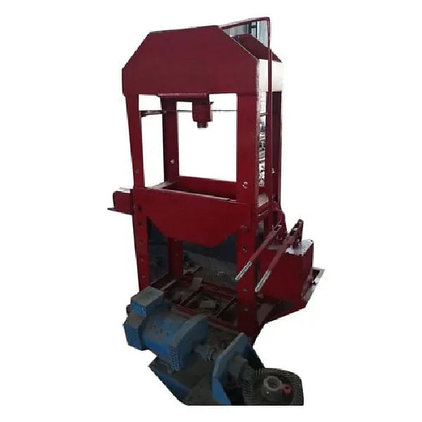 Mild Steel 30 Ton Hand Operated Automobile Press