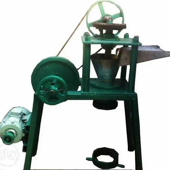 Kachri Making Machine