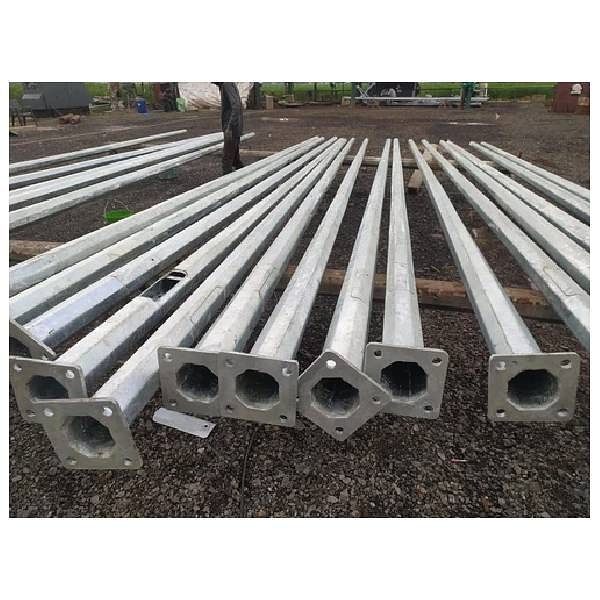 7 Mtr Galvanized Octagonal Pole