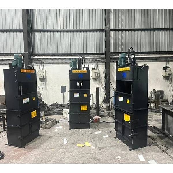 Plastic Bailing Machine