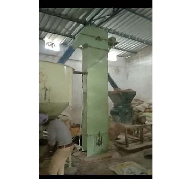 Poultry Feed Making Machine