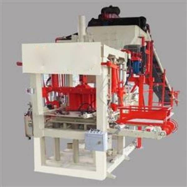 Concrete Hollow Blocks Making Machine