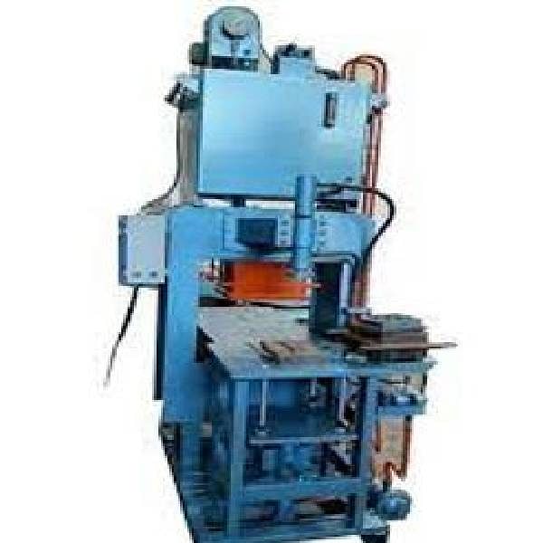 Oil Hydraulic Paver Block Making Machine