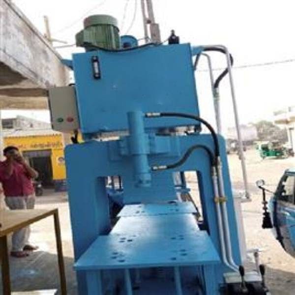 Interlocking Paver Block Machine