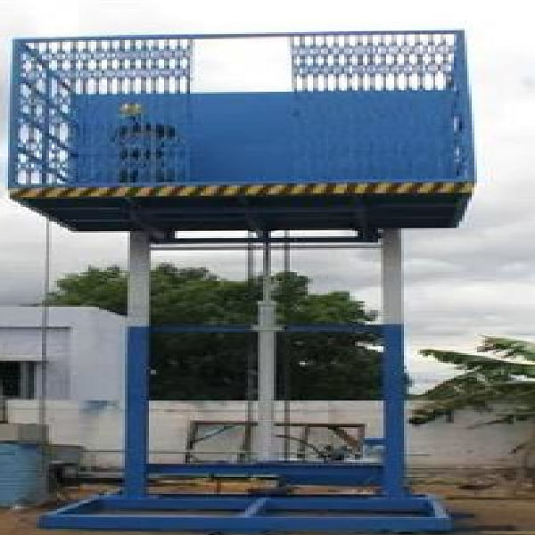 Hydraulic Industrial Goods Lift