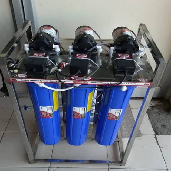 Commercial 100 LPH Ro Plant