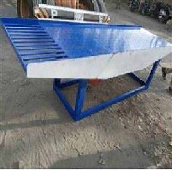 11 HP Mild Steel Paving Block Vibrating Table