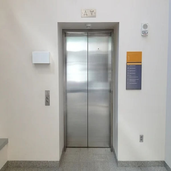 Modern Passenger Elevator