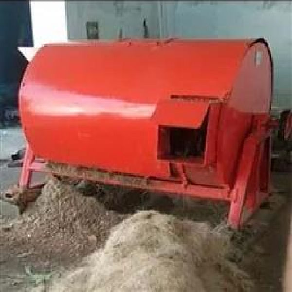 Dry Coconut Crusher Machine