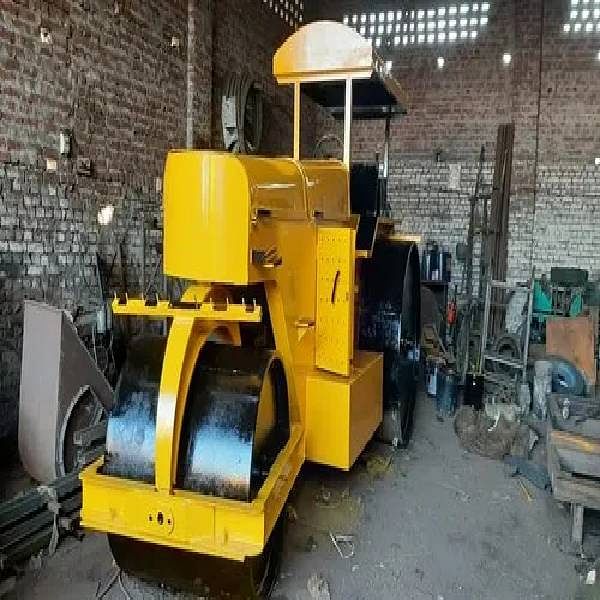 Road Cutting Machine