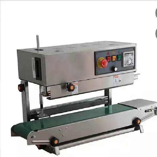 Band sealing machine