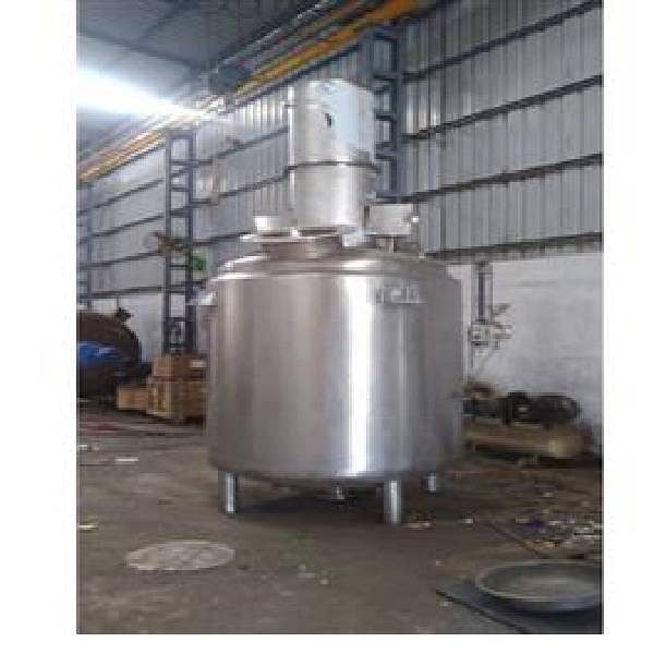 Vacuum Mixers