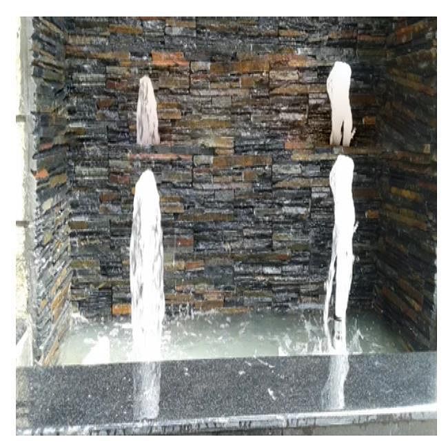 Trickling Wall Water And Foam Jet Fountains