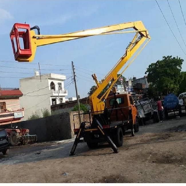 Boom Type Hydraulic Sky Lift