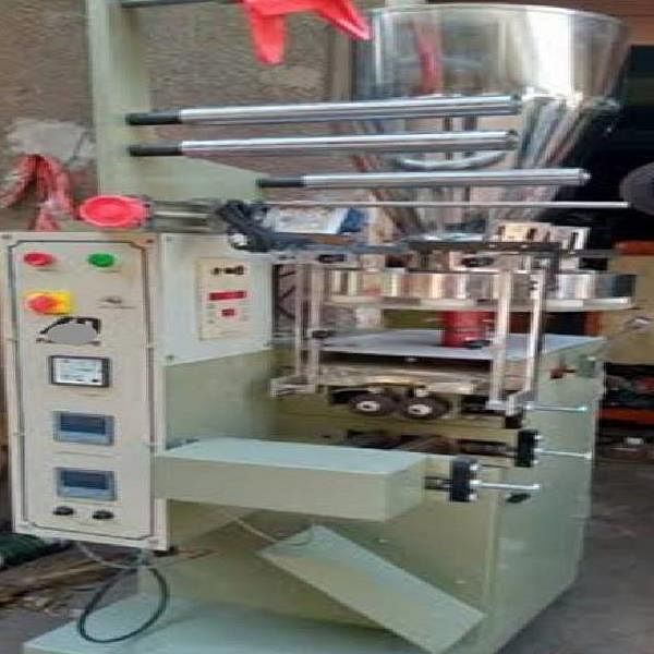 FFS Pouch Packing Machine For All Type Ingredients Spices/ Detergent Powder/ Tea /Namkeen/