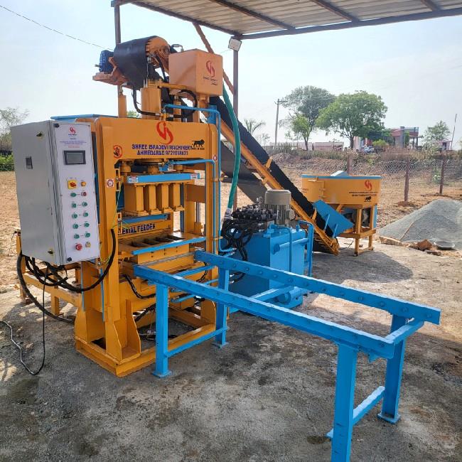 4 Automatic Brick Machine