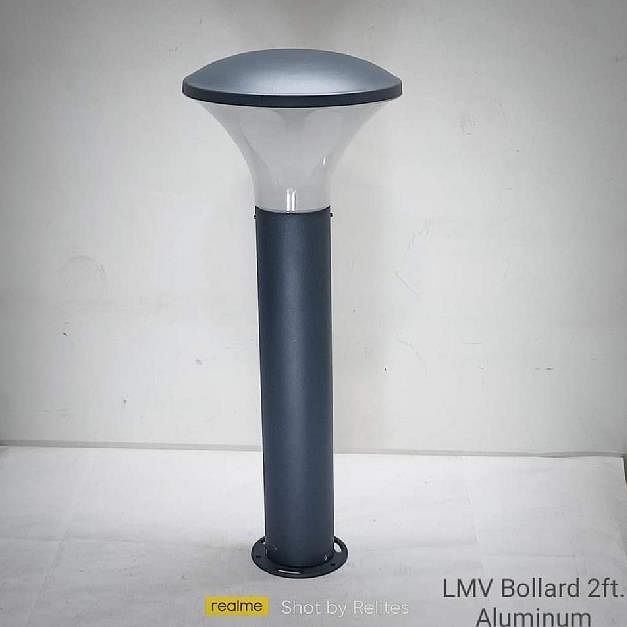 Bollard light