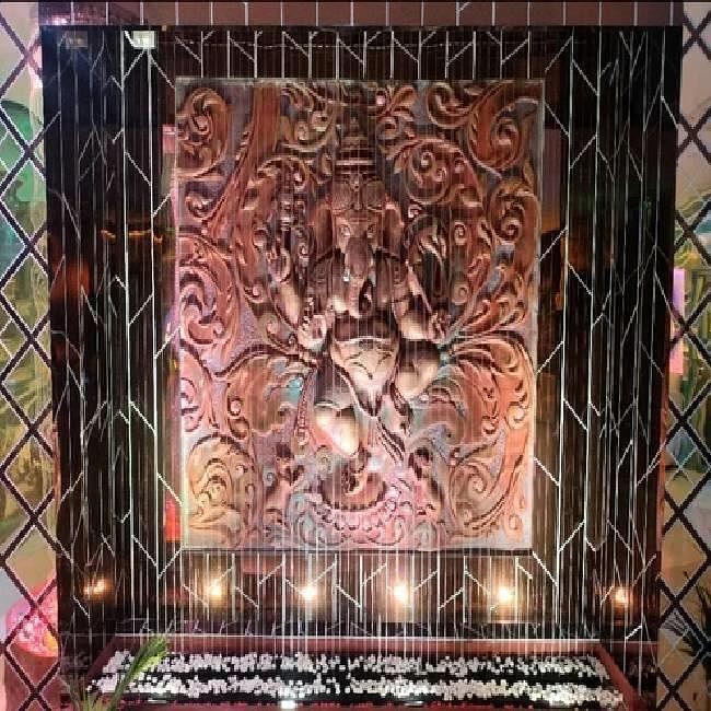 Lord Ganesha Water Curtain