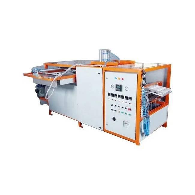 Automatic Vacuum Forming Machine