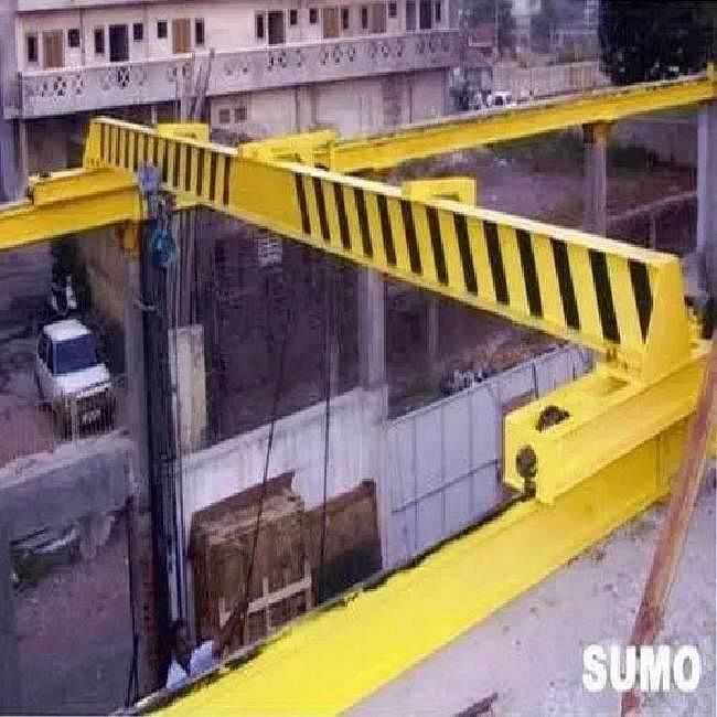 Girder Crane