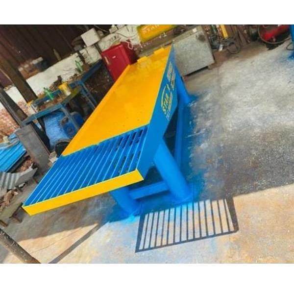 1-2 kw Vibrating Table