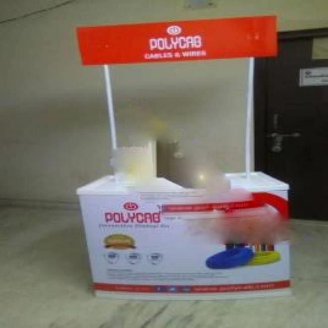 Plastic Advertisement Promo Table, Size: 6x2 Feet