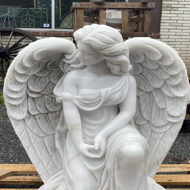 Angel 5 feet Statue