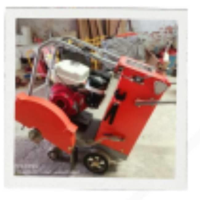 Concrete/Road Cutter with Honda Engine