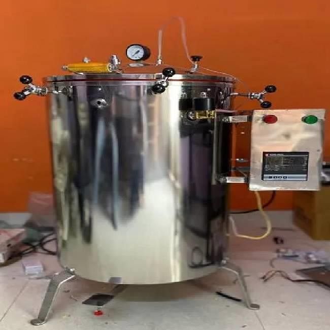 Vertical High Pressure Autoclave