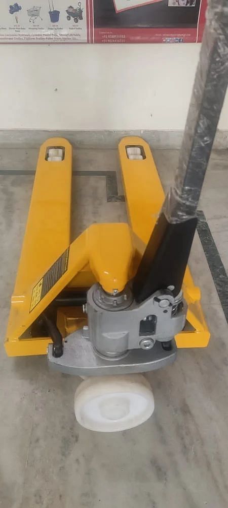 2500 Kg Hand Pallet Truck