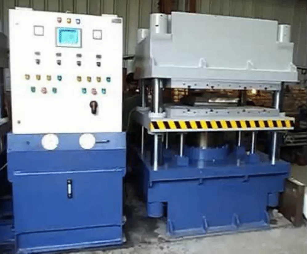 30 x 20 Inch Hydraulic Compression Moulding Machine, 100 Tons