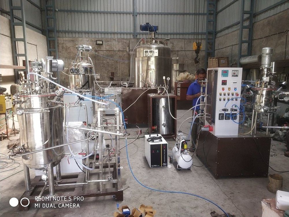 316 Laboratory Fermenter, Capacity: 1000, Size: 1000