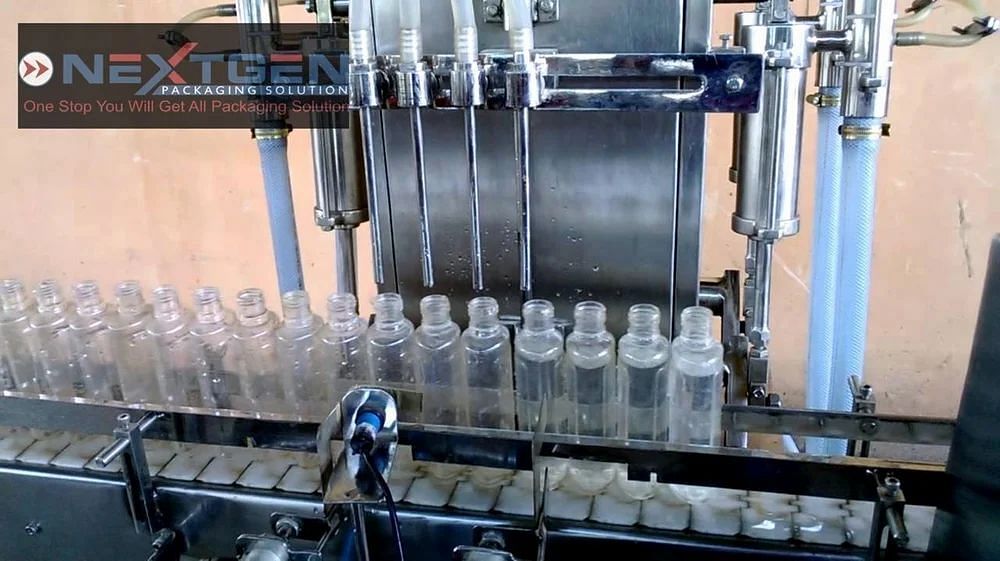 4 Head Liquid Filling Machine