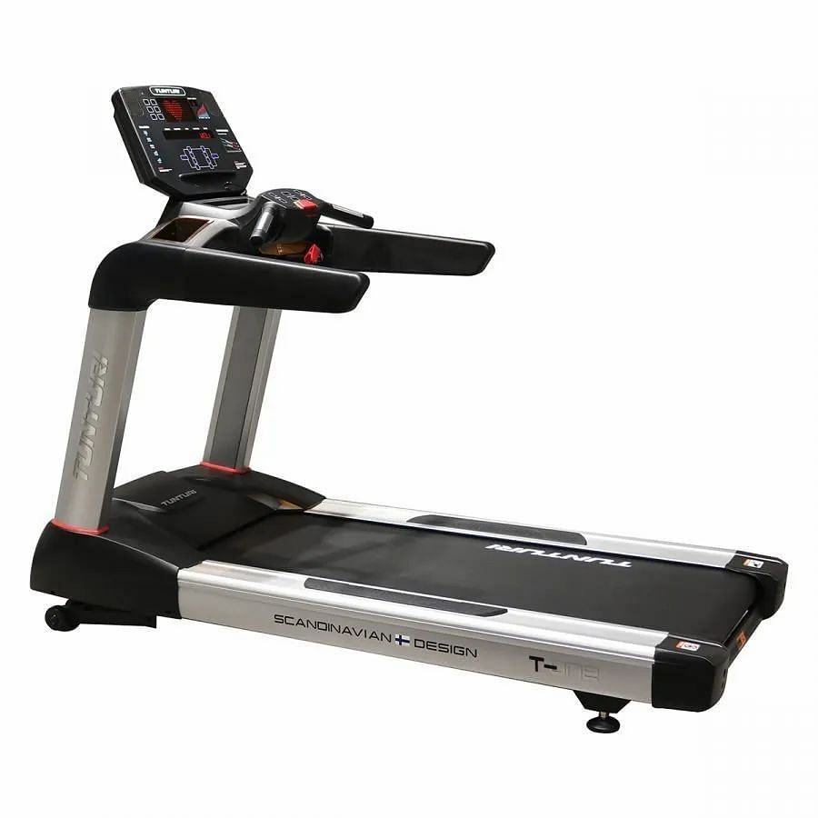 4 HP TUNTURI TREADMILL T-ONE, 180