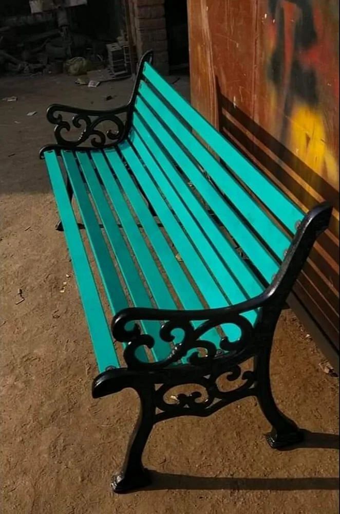 4 Seater Iron Garden Bench