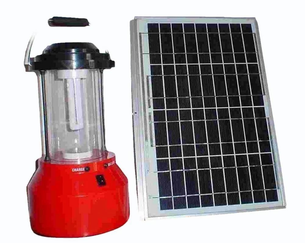 5 Watt Sparkler Deluxe Solar LED Lantern, 25 Degree, 10 Watt