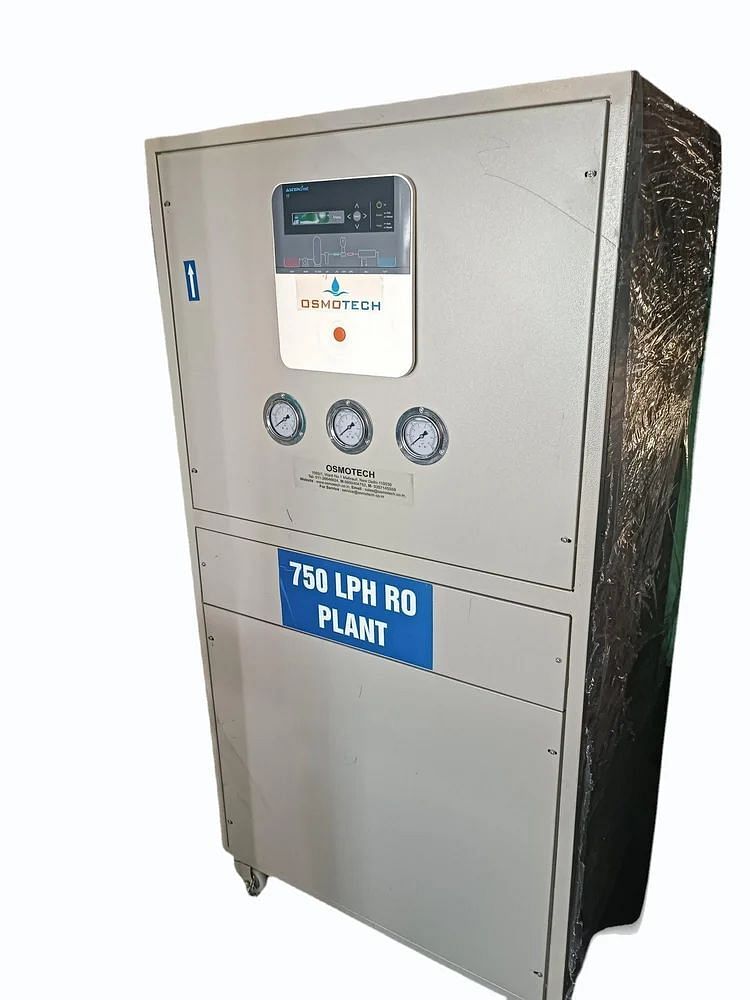 750 LPH Dialysis RO Plant, 20 Litre