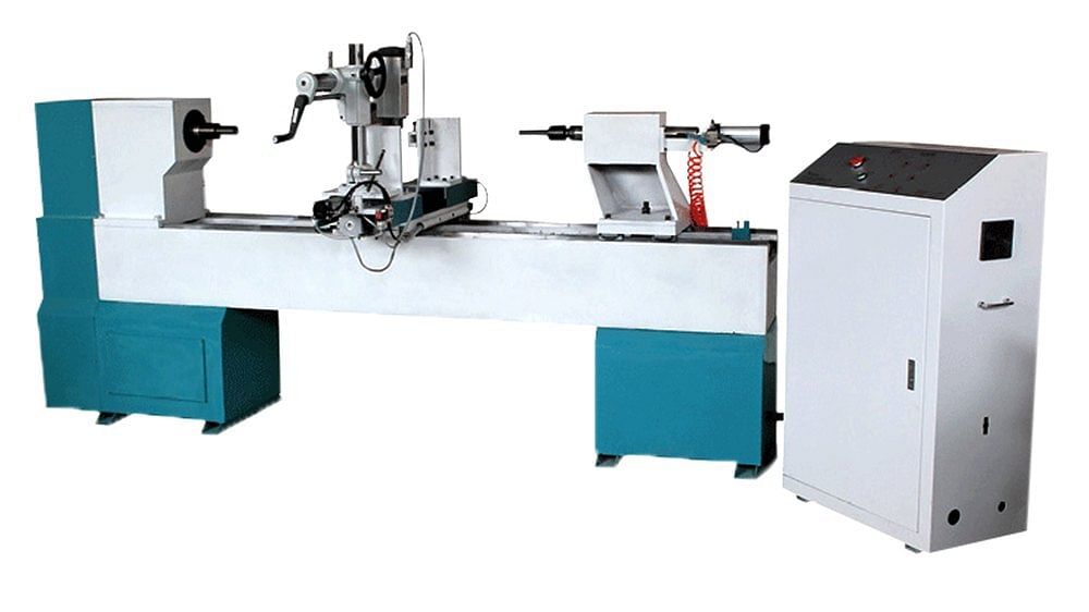 7kw Cnc Wood Turning Lathe Machine, Model Name/Number: CWL-1530, Motor: 4kw Servo